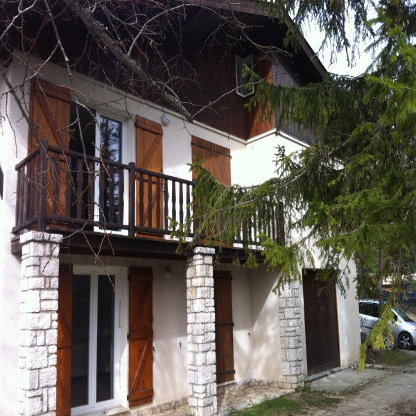 Offres de location Maison Valderoure 06750
