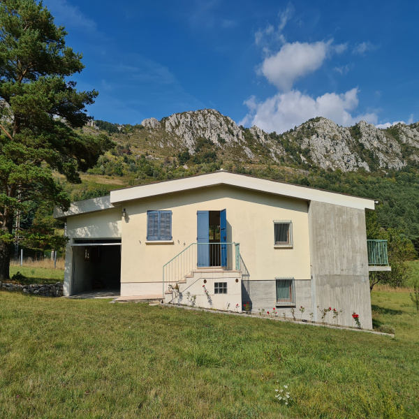 Offres de location Rez de jardin Séranon 06750