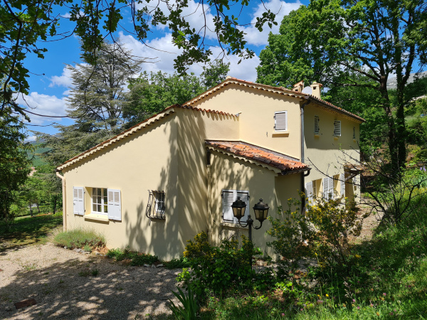Offres de vente Villa Saint-Vallier-de-Thiey 06460